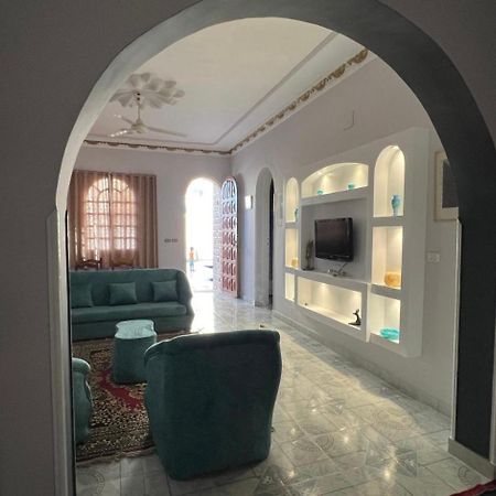 Al Gezera Apartments 룩소르 외부 사진